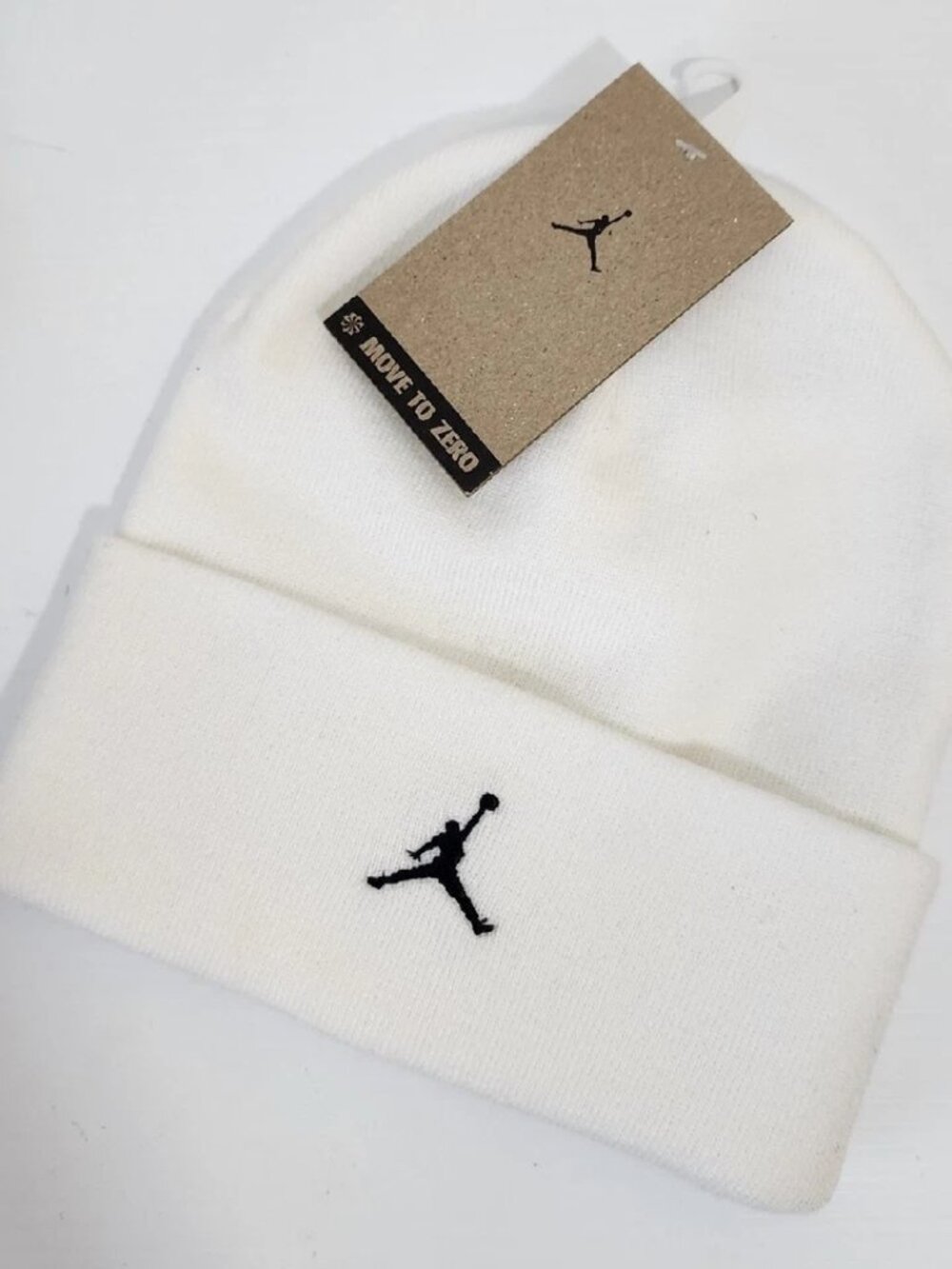 JORDAN JUMPMAN CUFFED BEANIE HAT MEN'S OS EMBROIDERED LOGO WHITE SOLID PATTERN